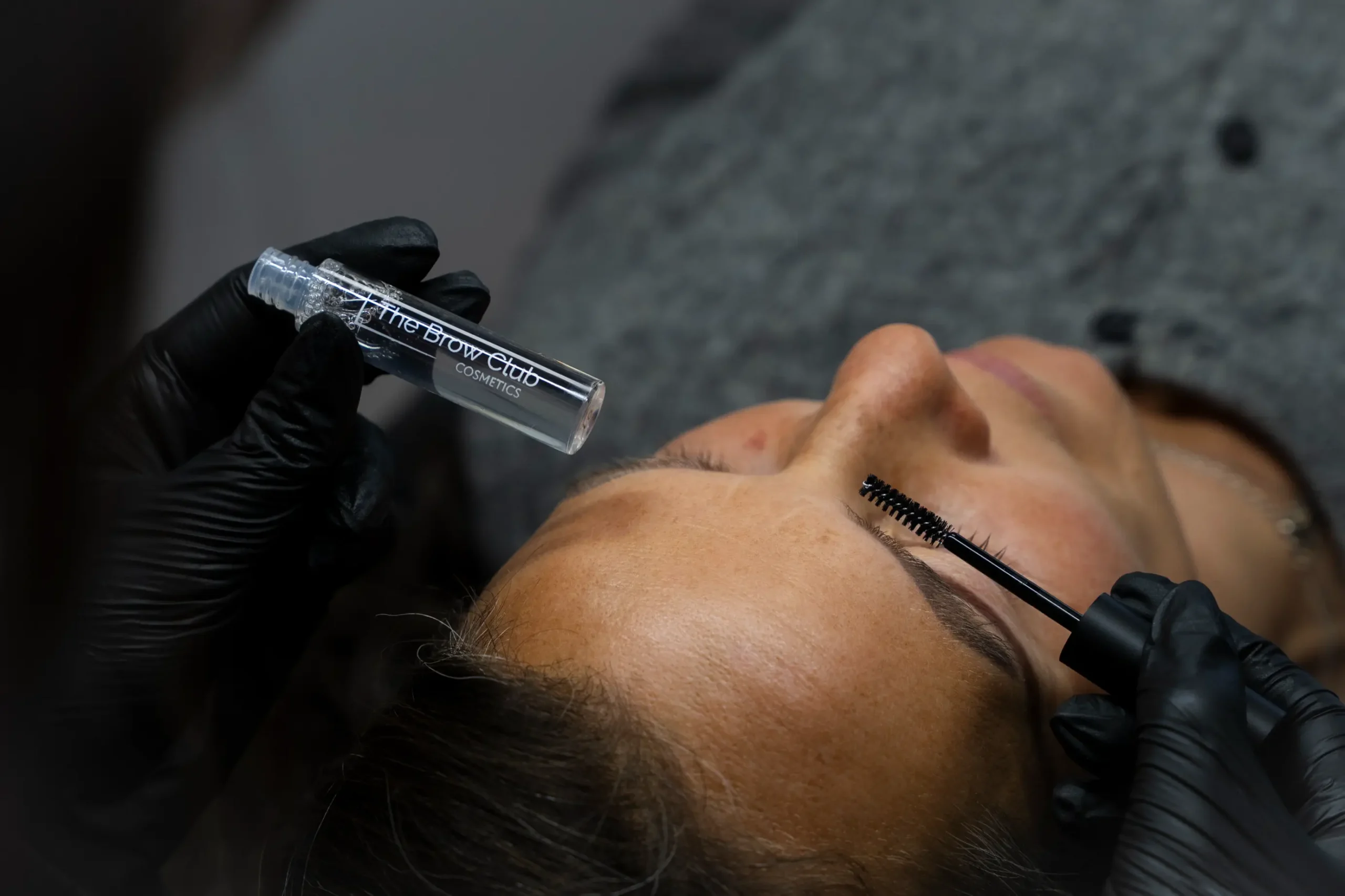 brow gel in use
